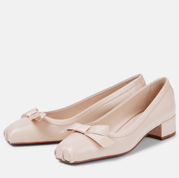 $795 Christian Louboutin Mamaflirt Leather Ballerina Pumps Leche EU 38.5 US 8.5 - Picture 1 of 12